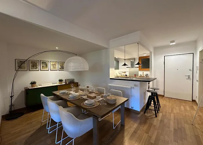 La Caletta Apartment- Panoramic Pool & Box Auto Appartement Blevio