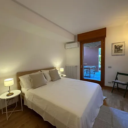 La Caletta Suite Apartment- Panoramic Shared Pool, Secured Parking, Water Activities *