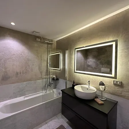 公寓 La Caletta Apartment- Panoramic Pool & Box Auto 布里维奥